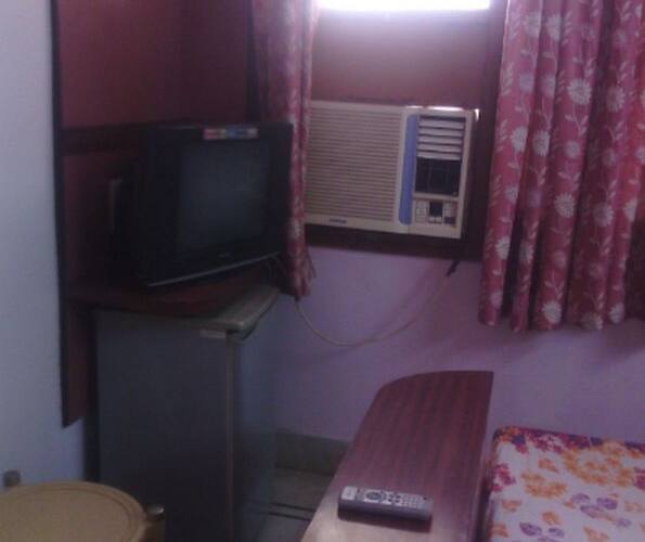Chirag Rest House, Bhiwani 4